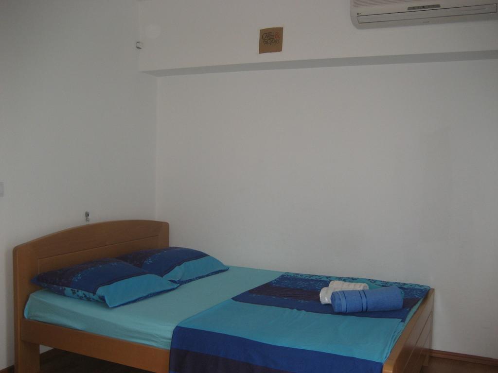 Apartment Aleksandar Tivat Extérieur photo
