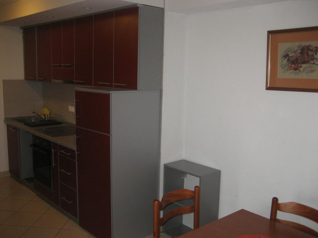 Apartment Aleksandar Tivat Extérieur photo